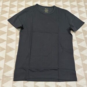 NWOT olivers apparel district tee carbon gray